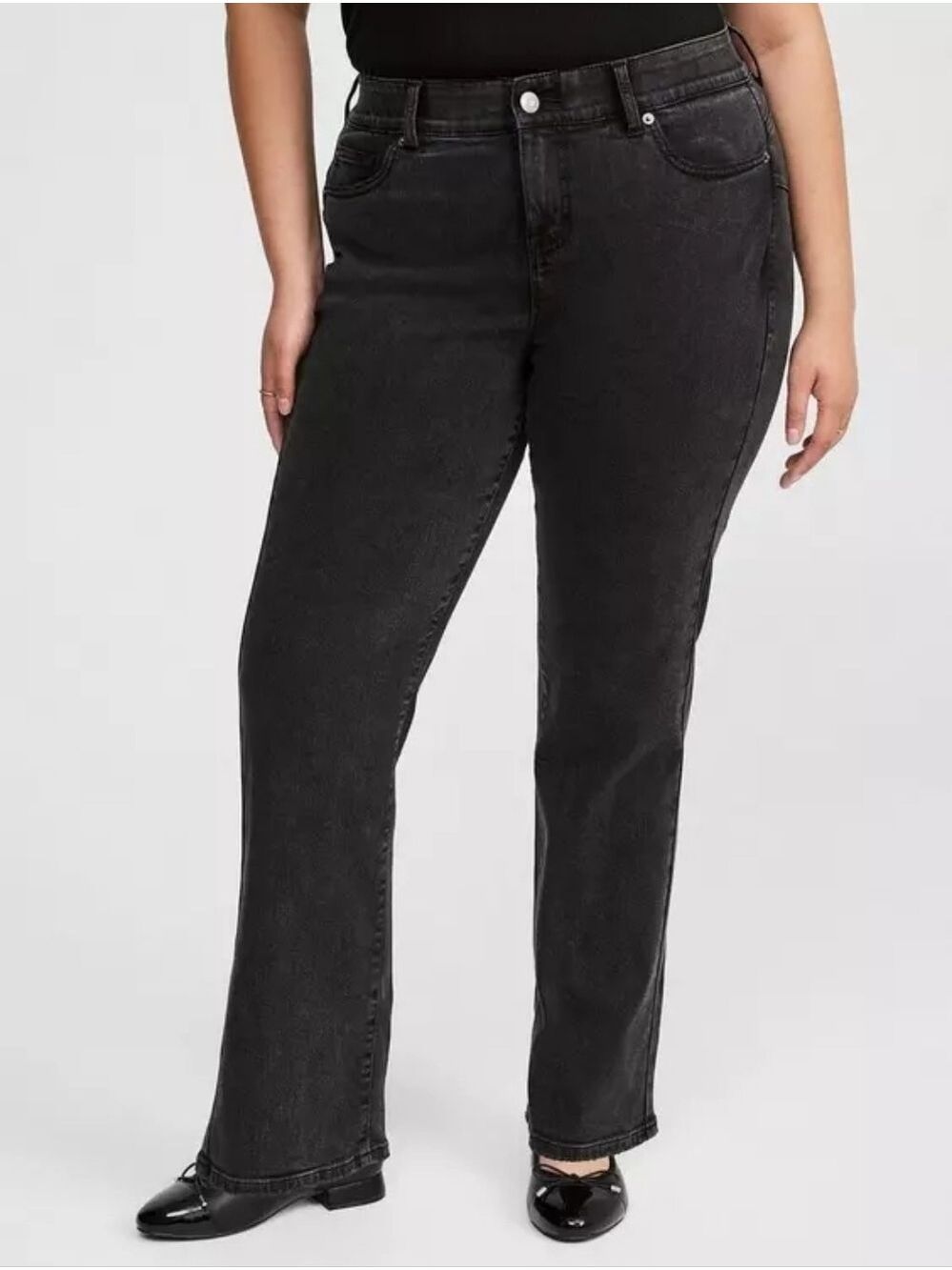 30 R • Torrid • Bombshell Straight Leg Premium Stretch High-Rise Jean